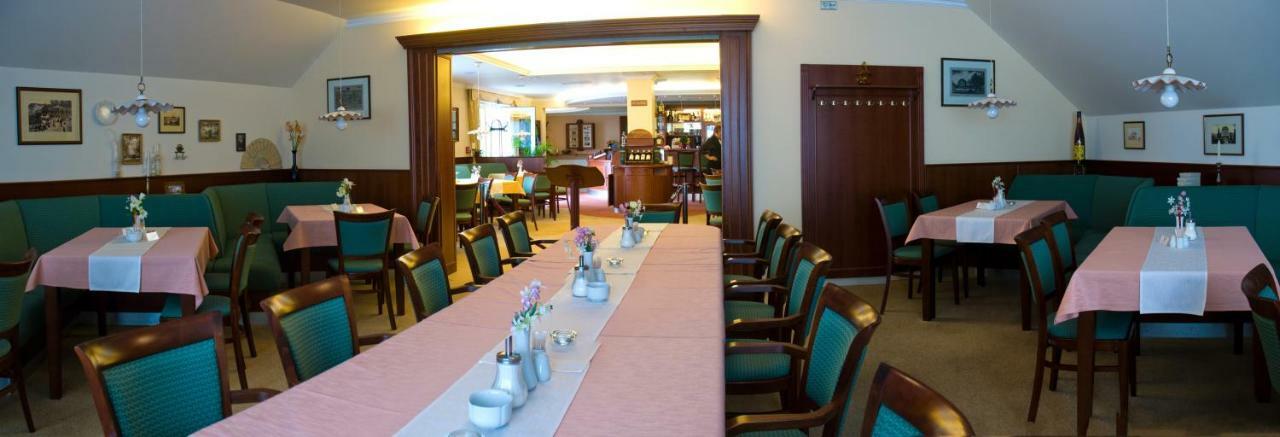 Komorni Hurka Egra  Extérieur photo